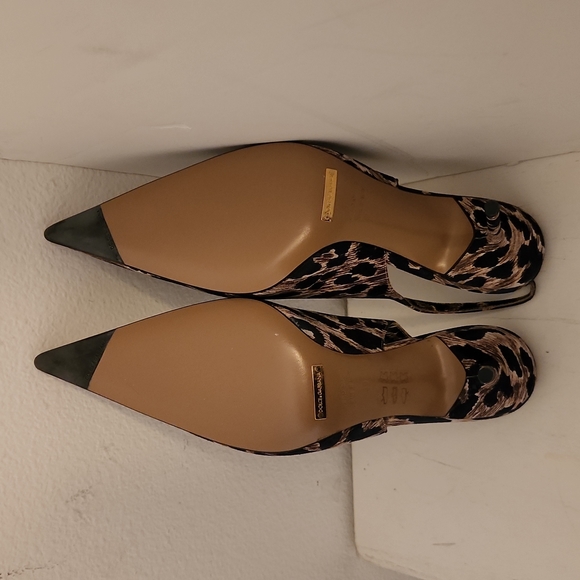 ♤ Dolce & Gabbana Leopard Print Heels - Picture 5 of 6